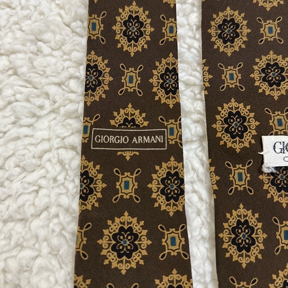Giorgio Armani Cravatte Tie 100% Silk Vintage - Picture 6 of 7